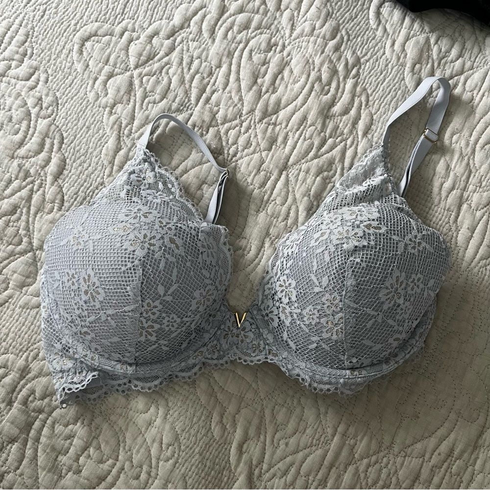 Victoria's Secret uplift demi bra size 32ddd